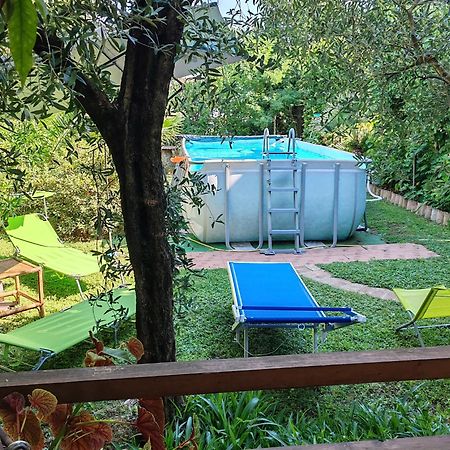 Alloggio Per Uso Turistico Sant'Andrea Lariano Ngoại thất bức ảnh